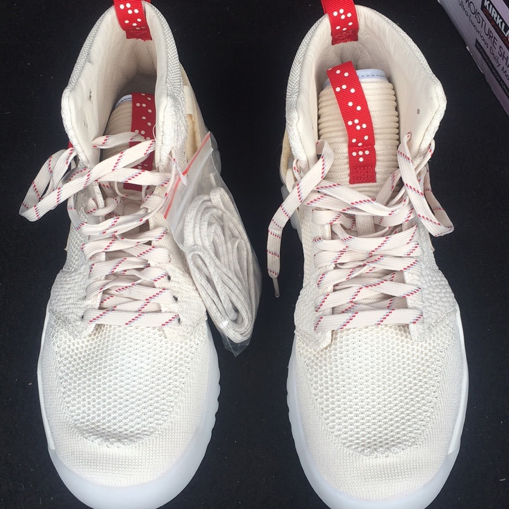 Jordan Apex React Size: 10.5 Bq1311 206 Msrp $190 - image 1